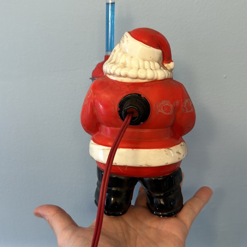 Vintage 1940's Royal Electric Christmas Santa Claus Holding C-7 Bubble Light. - Picture 3 of 16